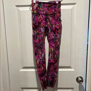 Lululemon Abstract Print Leggings EUC